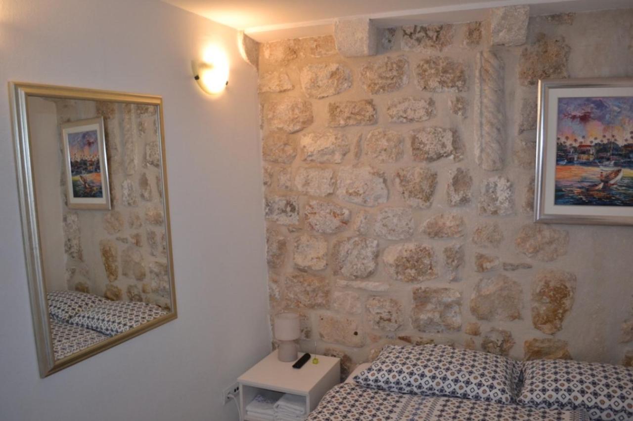 Guest House Luka Ντουμπρόβνικ Εξωτερικό φωτογραφία